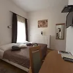 Butterfly Danube Bed & Breakfast