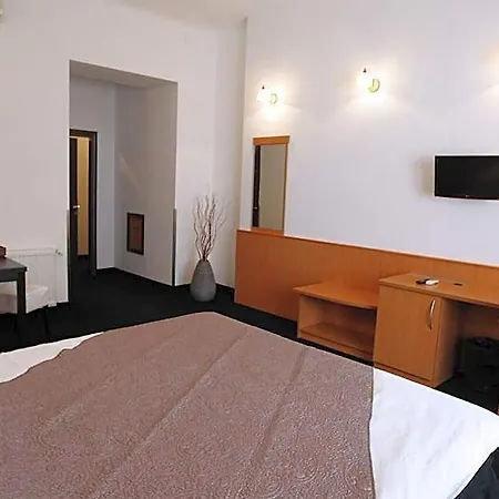 Butterfly Danube 4*