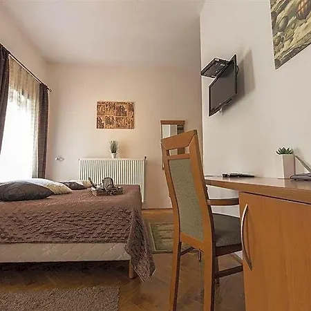Butterfly Danube Bed & Breakfast Budapešť
