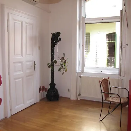 バタフライ ホーム ドナウ