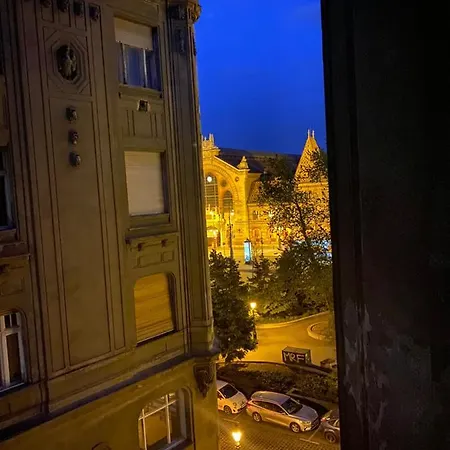 Butterfly Danube לינה וארוחת בוקר 4*