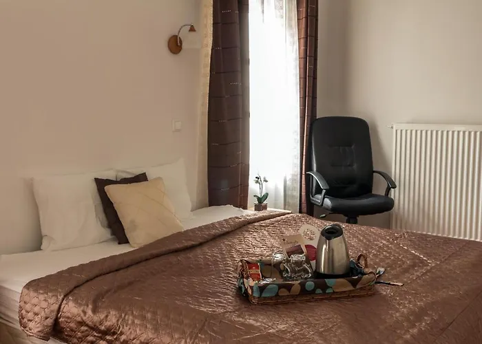 Butterfly Danube Bed & Breakfast 4*