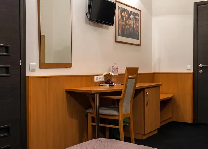 버터플라이 다뉴브 4*