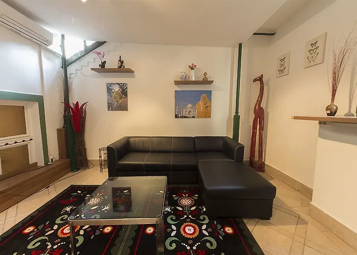 버터플라이 다뉴브 4*