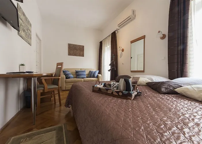 버터플라이 다뉴브 B&B