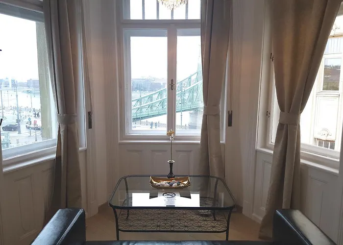 버터플라이 다뉴브 4* 부다페스트