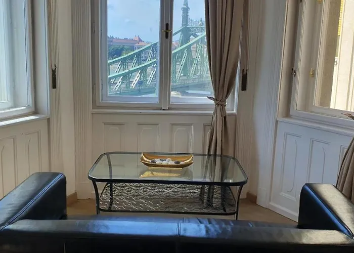 Bed & Breakfast Butterfly Danube Boedapest