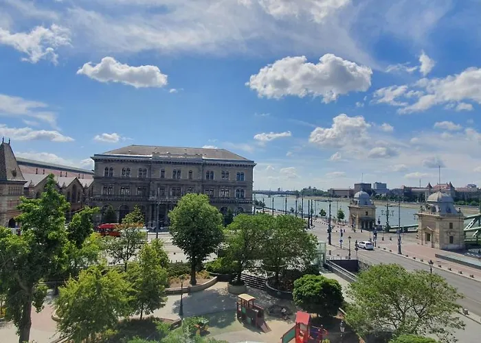 B&B 버터플라이 다뉴브 부다페스트