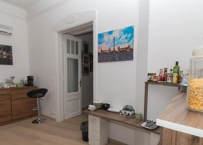 Bed & Breakfast Butterfly Danube 4*