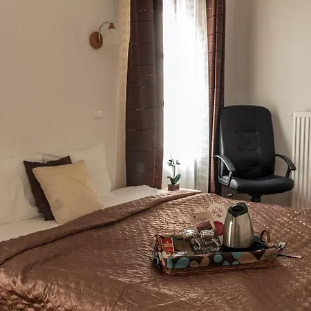 Butterfly Danube Bed & Breakfast 4*