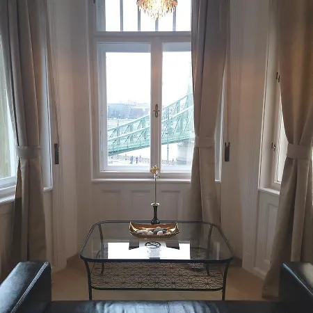 Butterfly Danube 4* Budapest