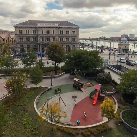 Butterfly Danube 4* Budapest