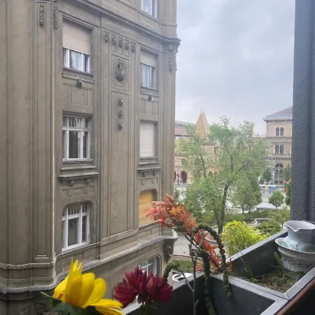 Bed & Breakfast Butterfly Danube 4*