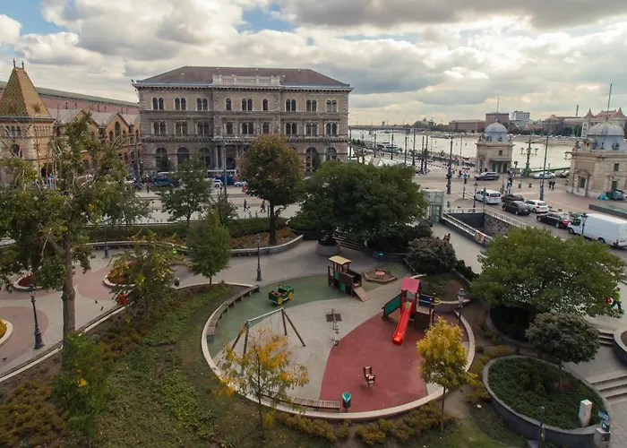 Butterfly Danube 4* Budapest